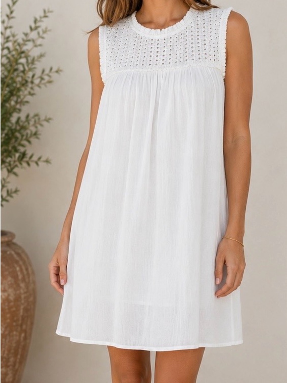 Tommy Bahama Eyelet Shift Dress White Sleeveless Lined Mini Dress Size S